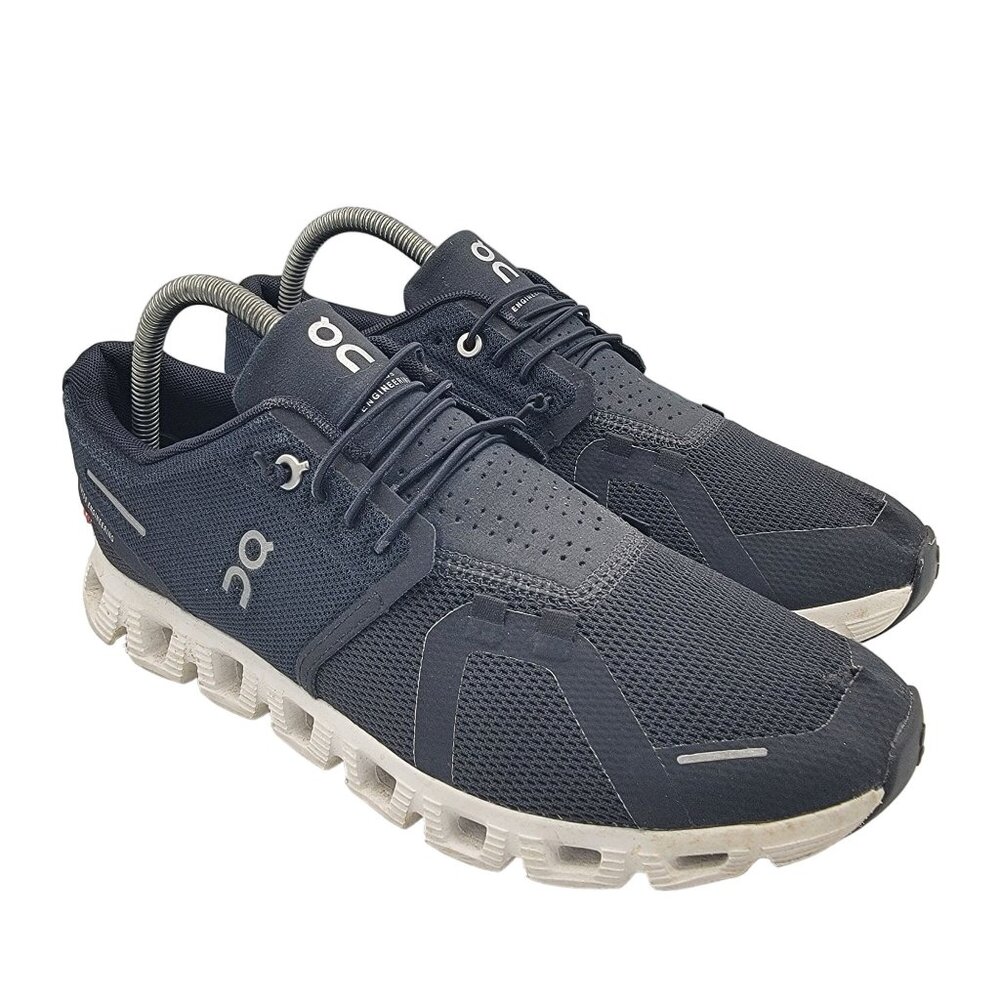 On Cloud 5 Womens Size 9.5 Black Athletic Shoes Running Walking Outdoors Casual